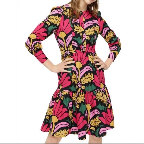 J. Crew Dresses & Skirts - J. Crew Bold Floral Long Sleeve Dress
